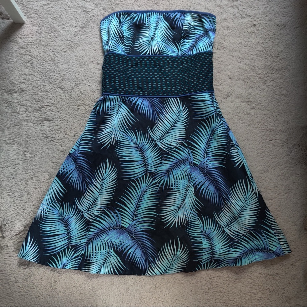 Free People Blue and Black Palm Leaf Strapless Mini Dress Tie Back Smocked Sz 8